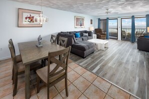 Smart TV - SD 409: Vista Vibe - Chase the Sun and Savor the Peace! (Fort Walton Beach)