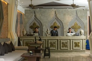 Unclassified image, 2 of 40, button - Central Residence Suite  (Krong Siem Reap)
