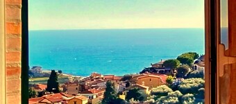  FABULOSAS VACACIONES EN LA CASA DE PIEDRA CON VISTAS AL MAR