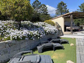 Terrace/patio - Villa with calm and relaxing pool guaranteed panoramic view of the mountains (Zonza)