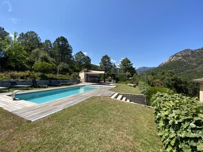 Outdoor pool - Villa with calm and relaxing pool guaranteed panoramic view of the mountains (Zonza)