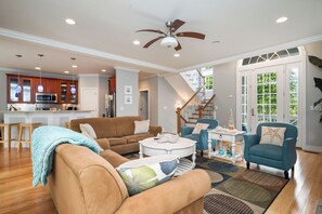 TV, DVD player, books, video library - Time Stands Still: 4 Bed/3 Bath Home with Private Fenced In Pool Only One Block (Oak Island)