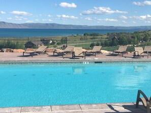 Outdoor pool, a heated pool