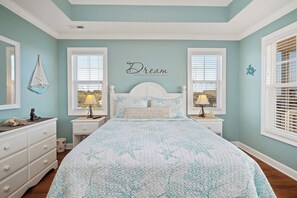 4 bedrooms, iron/ironing board, travel crib, internet