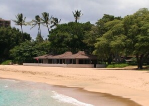Sun loungers, beach towels