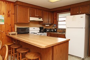 食器洗い機、コーヒー / ティーメーカー、調理器具と食器、製氷機