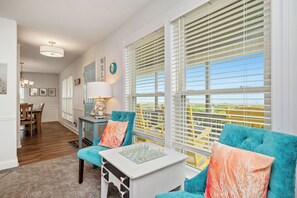 Televisión y reproductor de DVD 