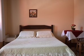 Minibar, free WiFi, bed sheets - Pousada Cores do Mar (Paraty)