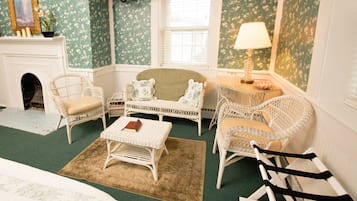 Garden Room | Individually decorated, individually furnished, iron/ironing board