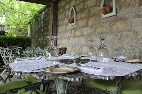 Restaurant. Jailer's Inn