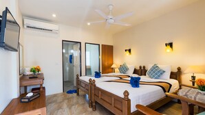 Phòng 2 giường đơn Superior, 2 giường đơn, hút thuốc | Bộ đồ giường cao cấp, minibar, két bảo mật tại phòng 