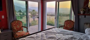 Suíte estúdio luxo, vista para o vale | Vista do quarto