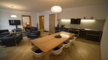 Presidential Apartment | Private kitchen | Full-sized fridge, microwave, stovetop, espresso maker