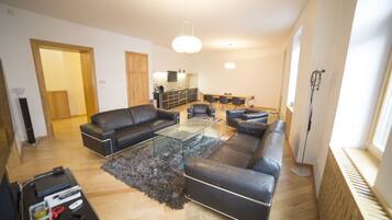 Presidential Apartment | Living area | Smart TV