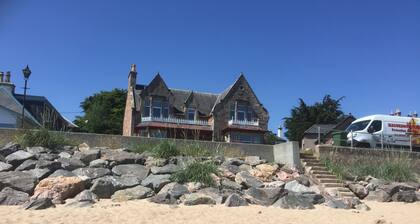 Tigh Na Mara