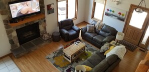 Smart-TV, peis og bordtennis