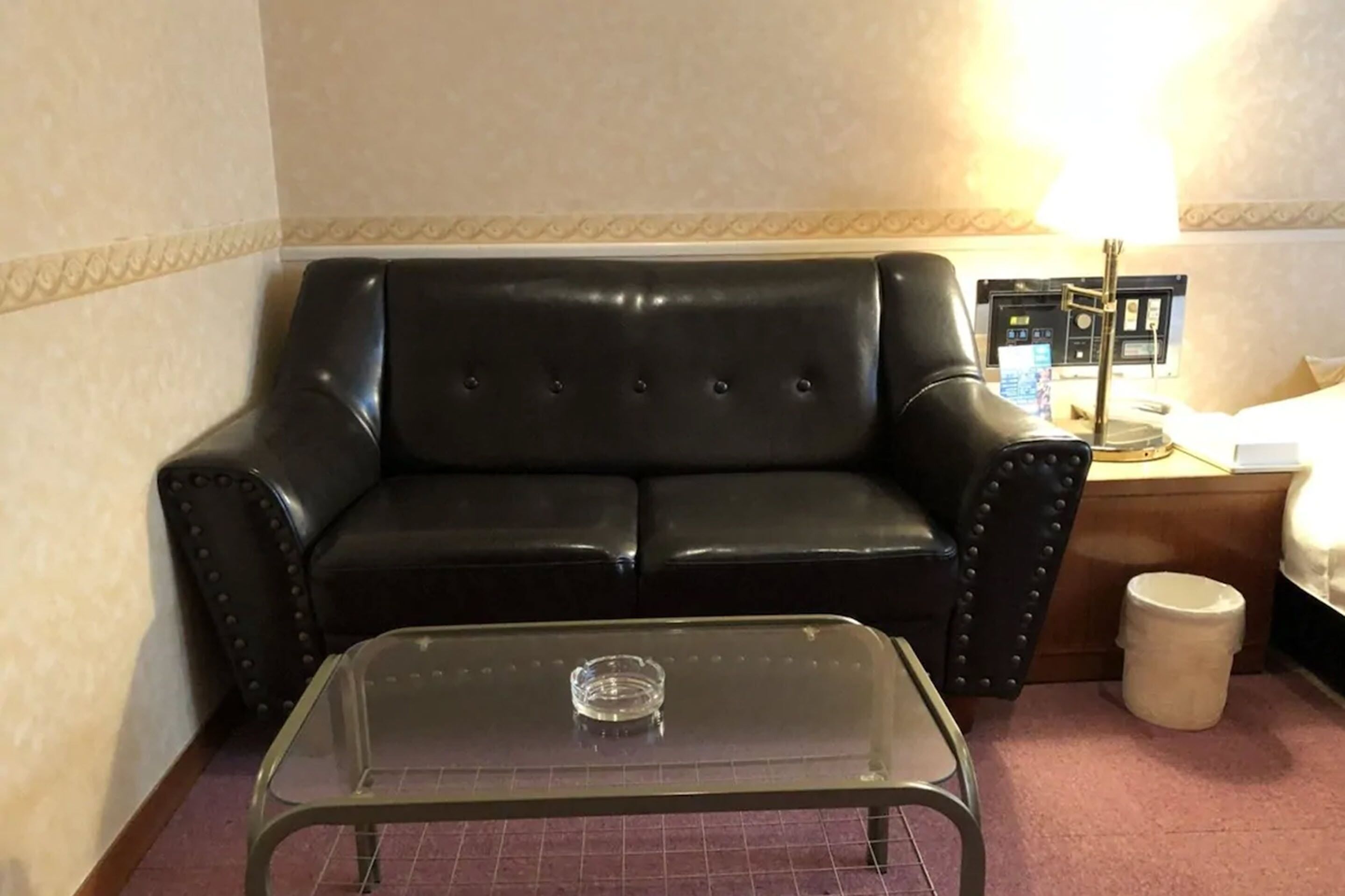 double room, smoking | 1 bedroom, desk, free wifi