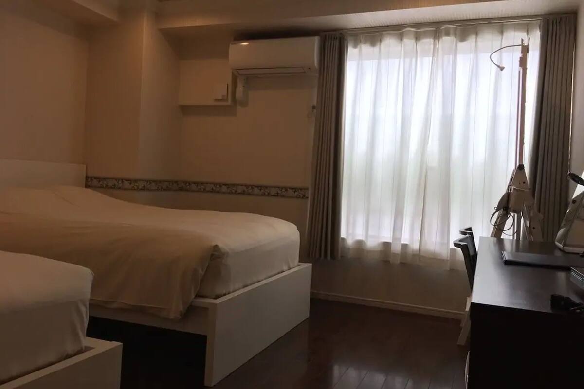 Deluxe İki Ayrı Yataklı Oda, Sigara İçilmez | Masa, ücretsiz kablosuz İnternet