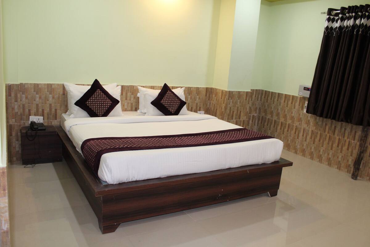 1 bedroom, in-room safe, individually furnished, blackout curtains