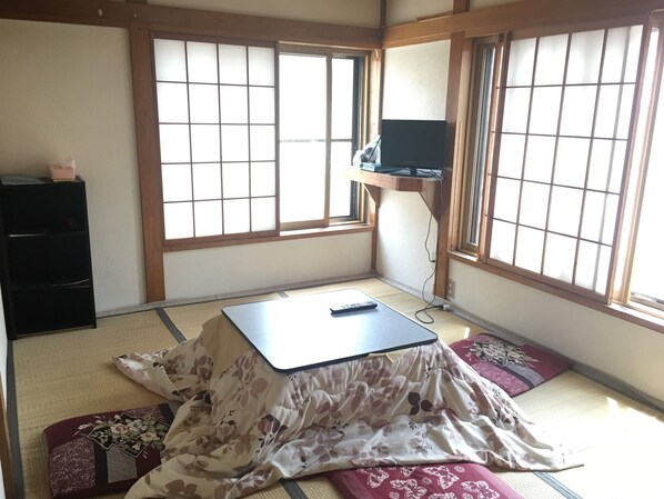 Japanese Style Triple Room, Shared Bathroom