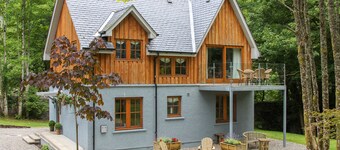 Bishops Bay Luxury Cottage à côté du Loch Leven dans les Highlands écossais