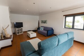 Fireplace - Casa dos Seixos by ACasaDasCasas (Ericeira)