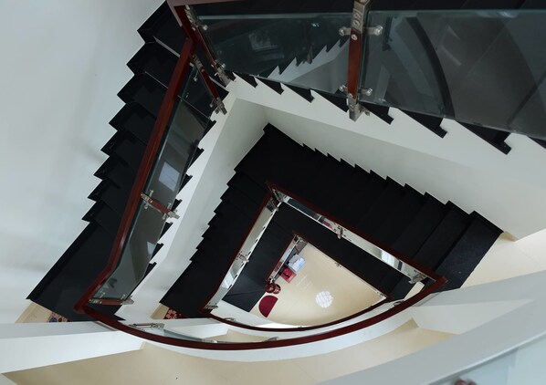 Staircase - Sea Hai Yen Hotel (Da Nang)