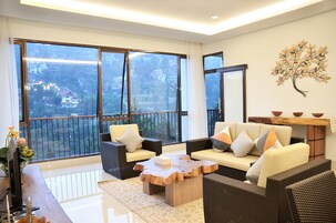 Family Villa, 6 Bedrooms, Private Pool | Living area | LED TV
