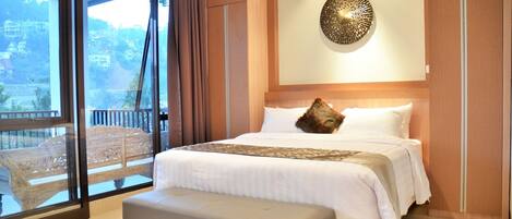 Family Villa, 6 Bedrooms, Private Pool | 6 bedrooms, desk, iron/ironing board, rollaway beds