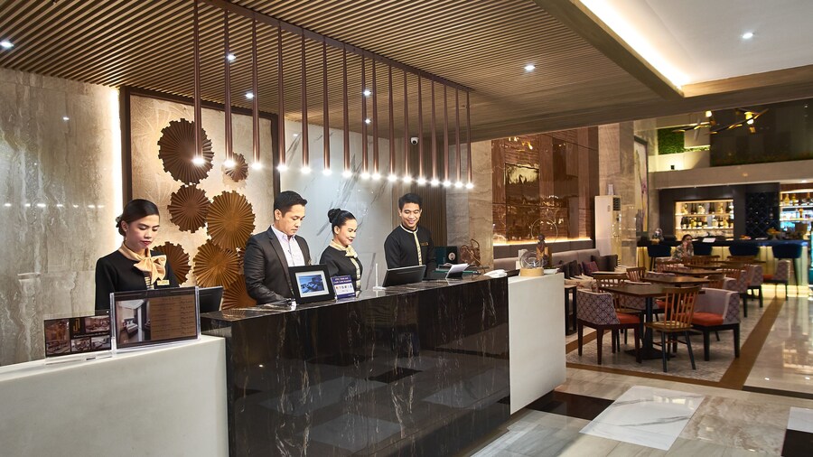 J7 Hotel Iloilo