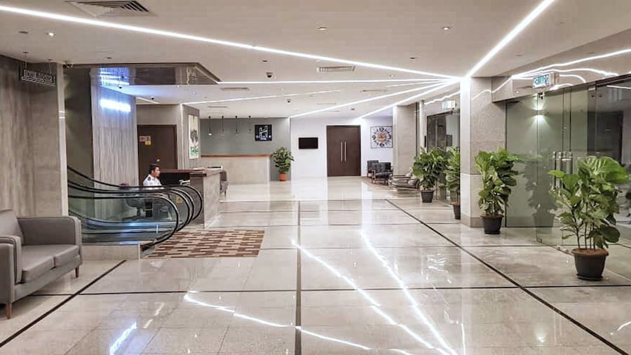 Urban H Hotel