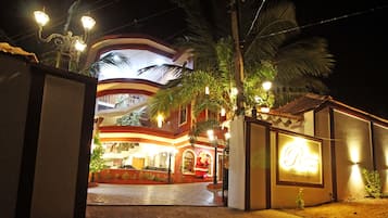 Front of property - evening/night