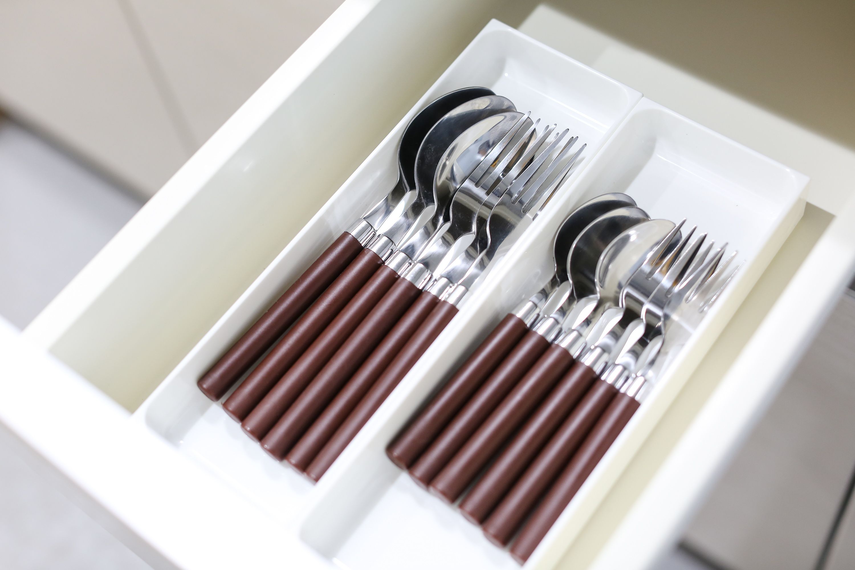 basic apartment | down duvets, iron/ironing board, free wifi