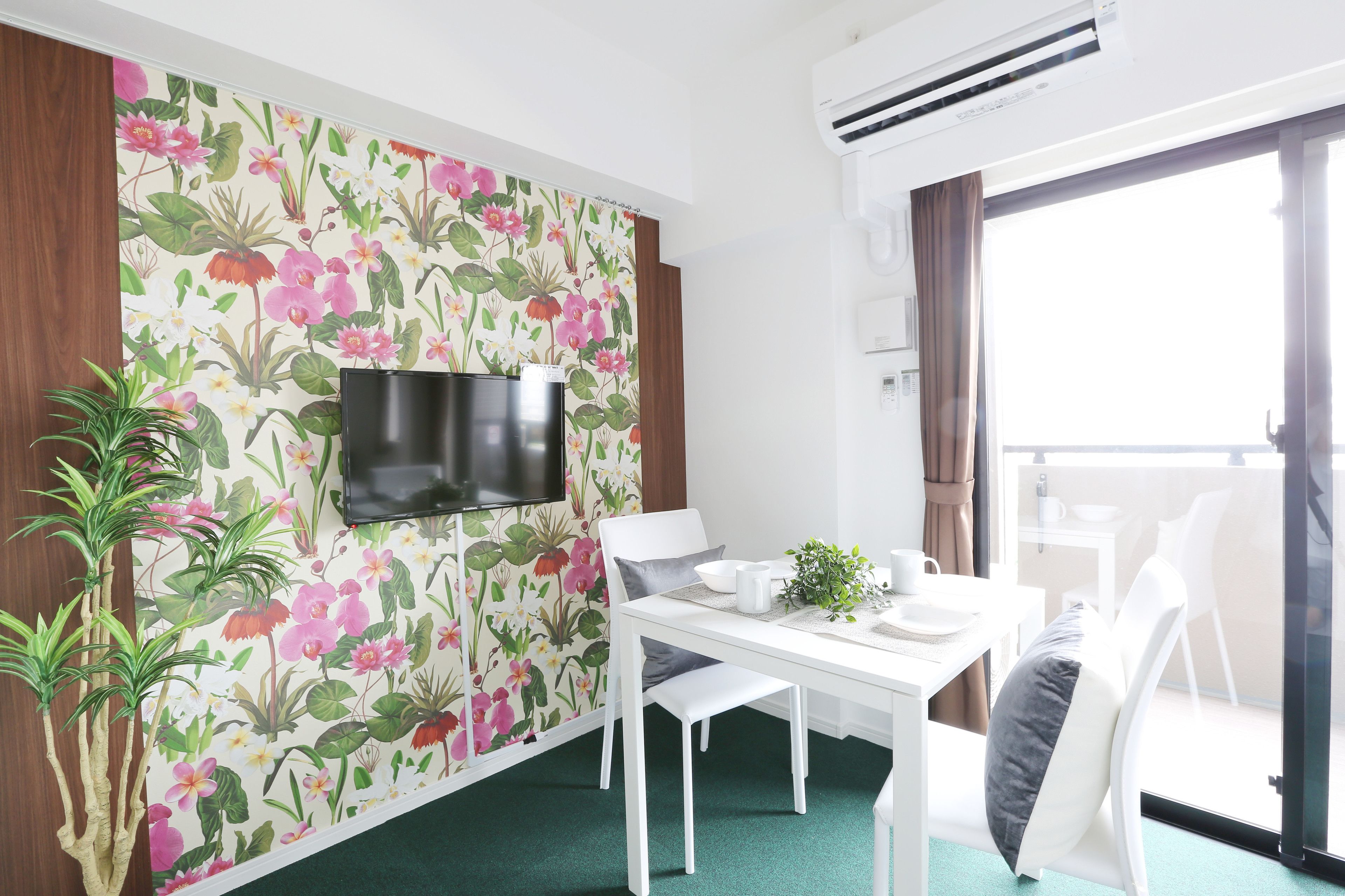 basic apartment | down duvets, iron/ironing board, free wifi