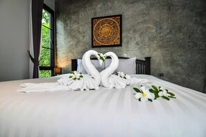 Room - Coco Retreat Phuket Resort and Spa Sha+ (Chalong)
