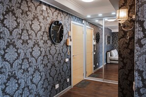 Deluxe Apartment | 1 bedroom, individually decorated, individually furnished, soundproofing