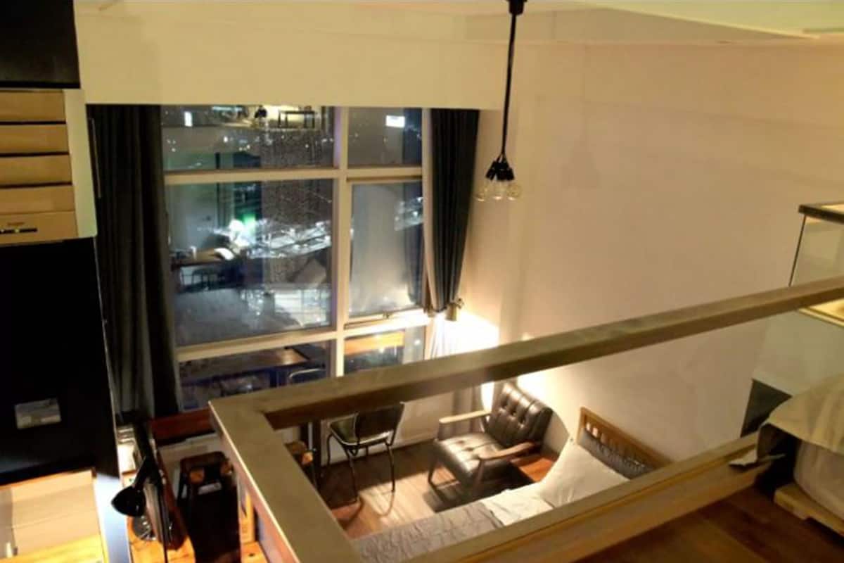 Apartemen (5) | Area keluarga | TV layar datar