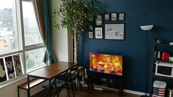 Apartment (2) | Blackout drapes, iron/ironing board, free WiFi