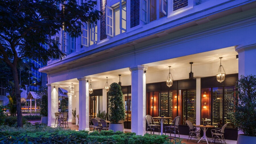 Maxwell Reserve Singapore, Autograph Collection