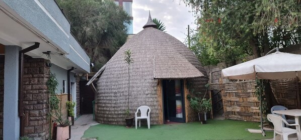Front of property - Lucy Guest House B&B (Addis Ababa)
