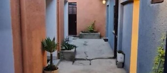 Lucy Guest House B&B
