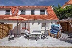 House (A) | Blackout drapes, iron/ironing board, free cribs/infant beds, free WiFi - Strand-Haus Hartwig (St. Peter-Ording)