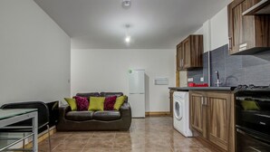 Living area - 2 Bedroom, Apt 10, Luxury Apartments Throstles Nest (Manchester)