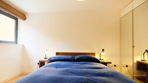 Lägenhet (2 Bedrooms) | 2 sovrum, strykjärn/strykbräda, gratis wi-fi och sängkläder