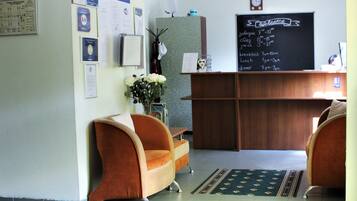 Check-in/check-out kiosk