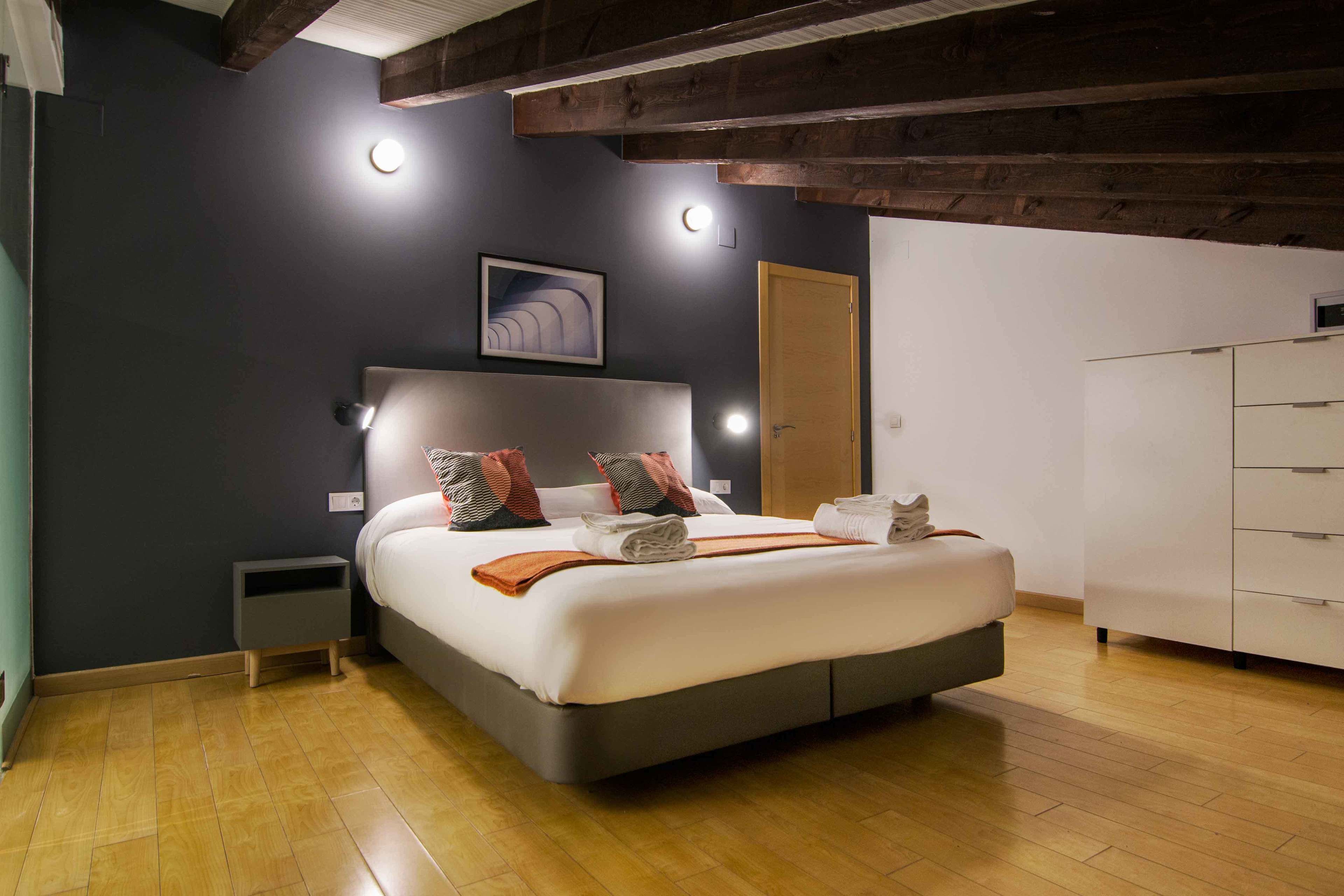 Apartments in Valencia Find Hotel Reviews, Rooms, and Prices