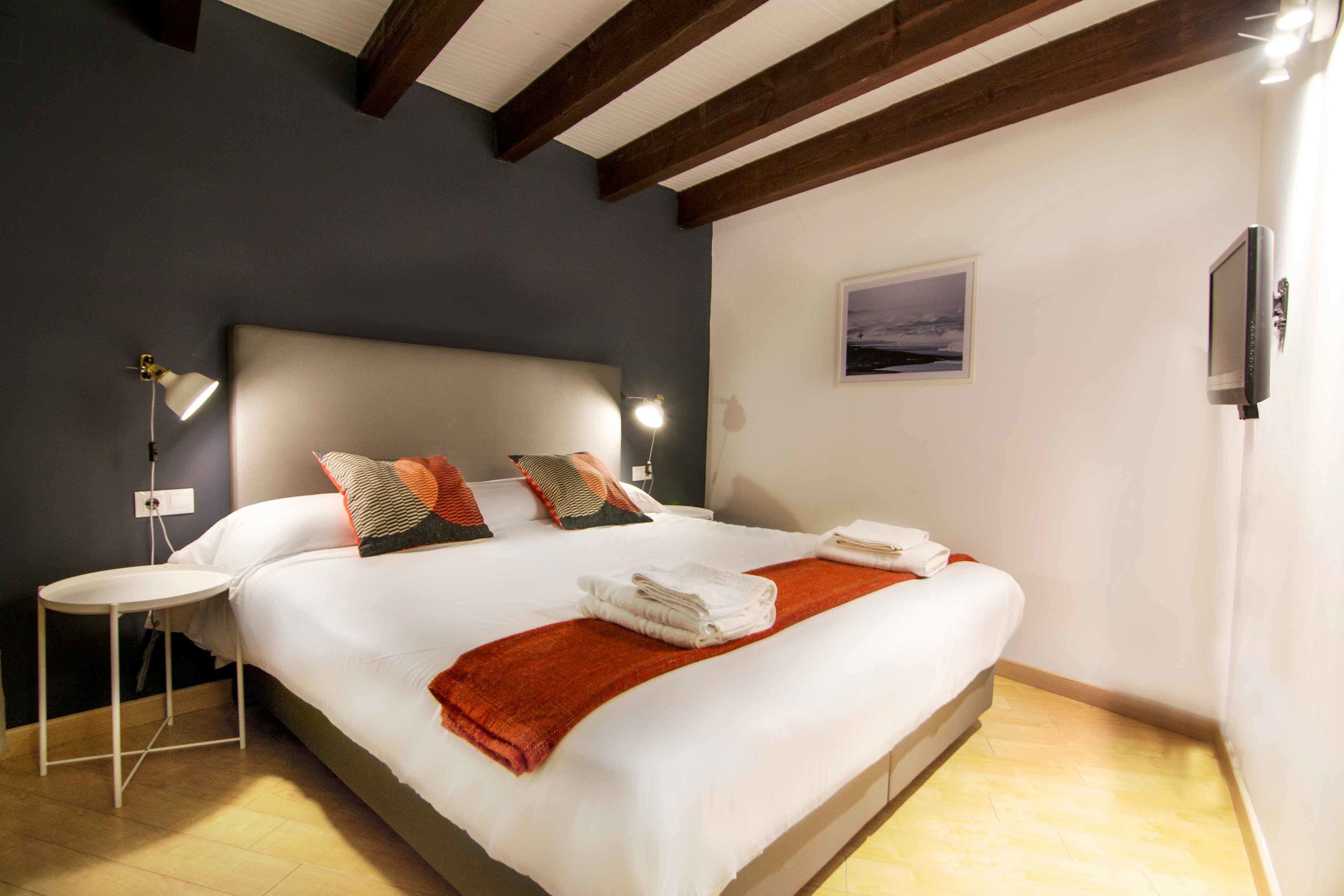 Apartments in Valencia Find Hotel Reviews, Rooms, and Prices