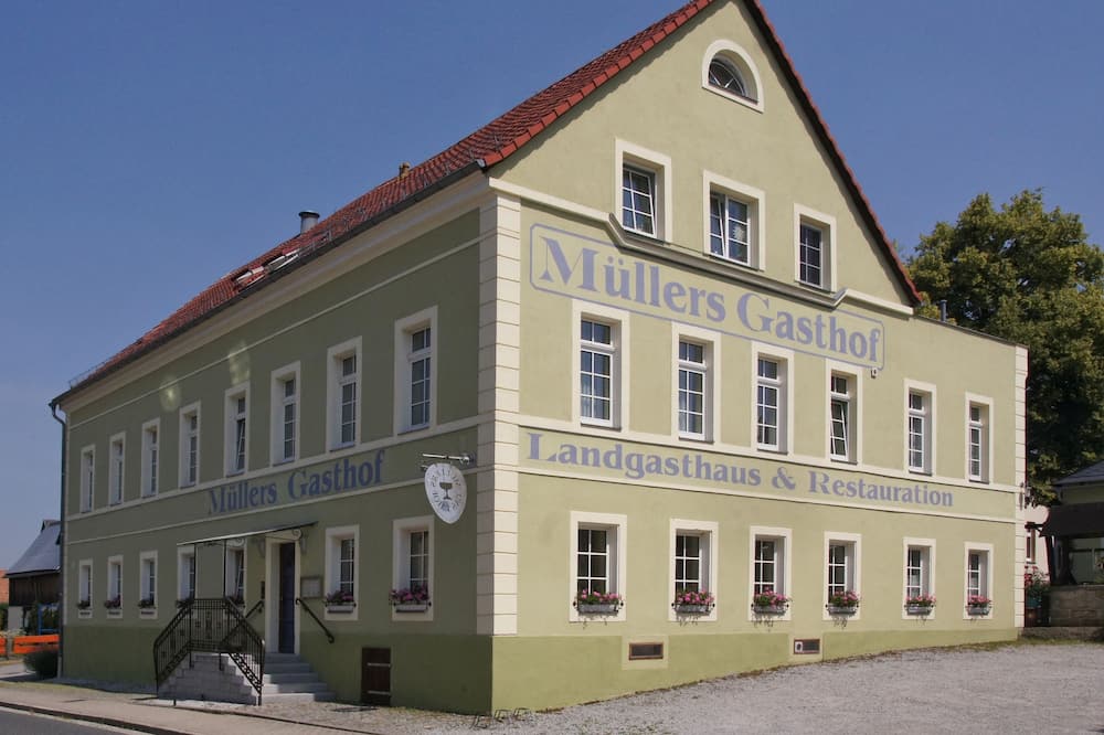 Hotel & Pension Müllers Gasthof