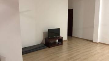 Apartemen Keluarga, 4 kamar tidur, Bebas Asap Rokok | 4 kamar tidur, setrika/meja setrika, dan tempat tidur lipat/tambahan