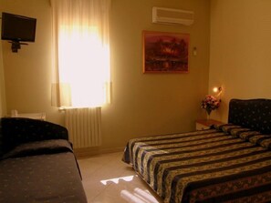 Triple Room - Genius Hotel (Corato)